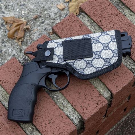 gucci 1973 colt gun holster